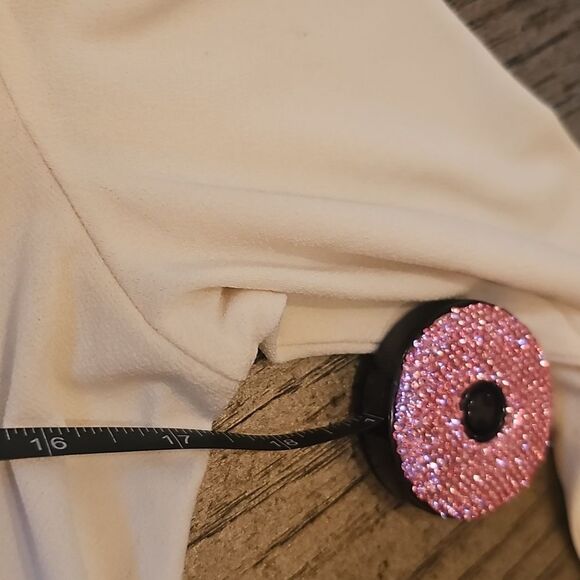 Ralph Lauren Cream Blouse Size S NWT - Picture 6 of 9